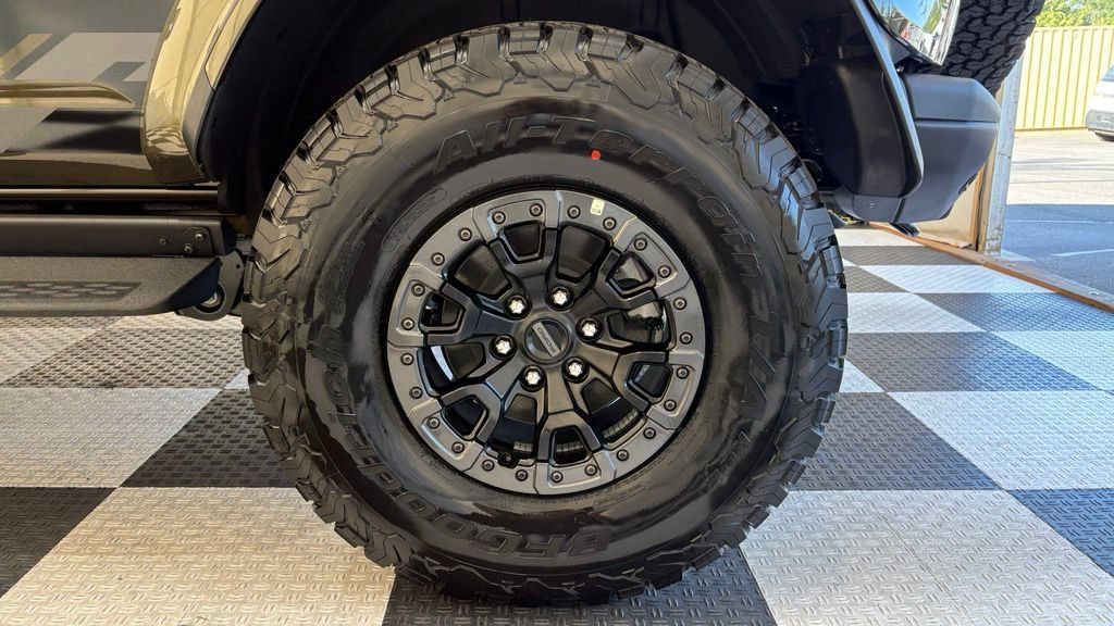 New 2026 Ford Bronco Raptor AWD/4WD image 12