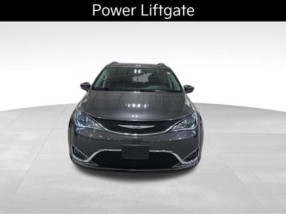 Used 2018 Chrysler Pacifica Touring-L