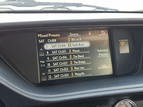 Used 2018 Lexus ES 300h image 18