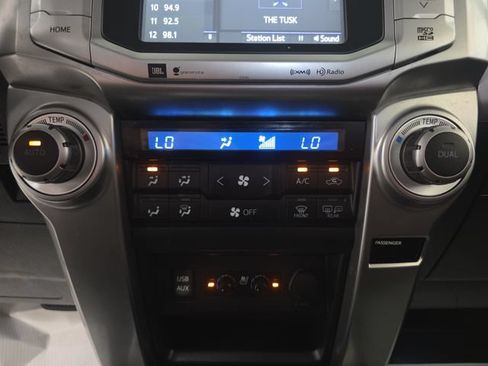 Used 2016 Toyota 4Runner Limited AWD/4WD image 20