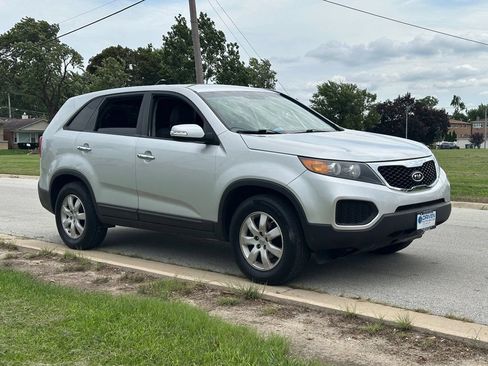 Used 2013 Kia Sorento LX FWD image 10
