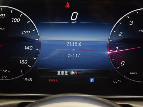 Used 2023 Mercedes-Benz C 300 Sedan image 26