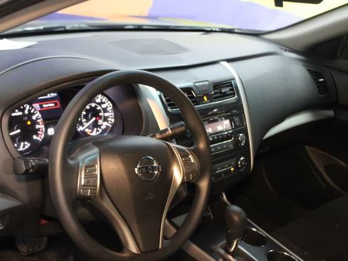 Used 2015 Nissan Altima 2.5 FWD image 14