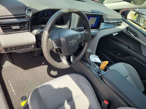 New 2026 Toyota Camry LE FWD image 7