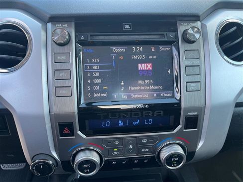 Used 2014 Toyota Tundra Platinum image 14