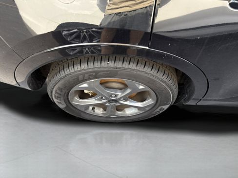 Used 2023 Ford Escape ST-Line image 37