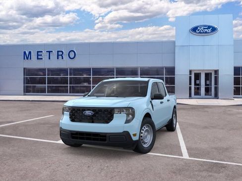 New 2026 Ford Maverick XL w/ Equipment Group 101A AWD/4WD image 3