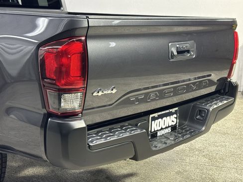 Used 2021 Toyota Tacoma SR image 29
