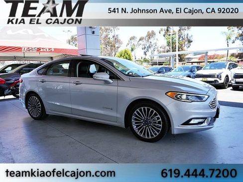 Used 2018 Ford Fusion Titanium FWD image 9