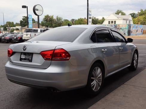 Used 2013 Volkswagen Passat 3.6 SE FWD image 5