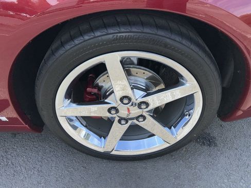 Used 2006 Chevrolet Corvette Coupe w/ Preferred Equipment Group image 30