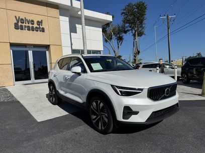 Certified 2024 Volvo XC40 B5 Plus