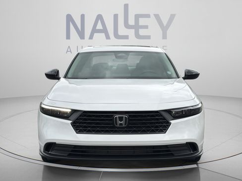 Certified 2025 Honda Accord SE image 5