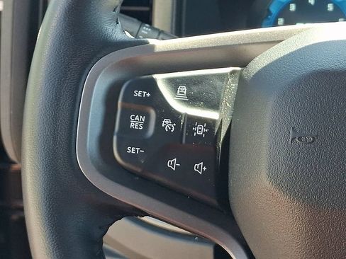 Used 2025 Ford Bronco Badlands AWD/4WD image 19
