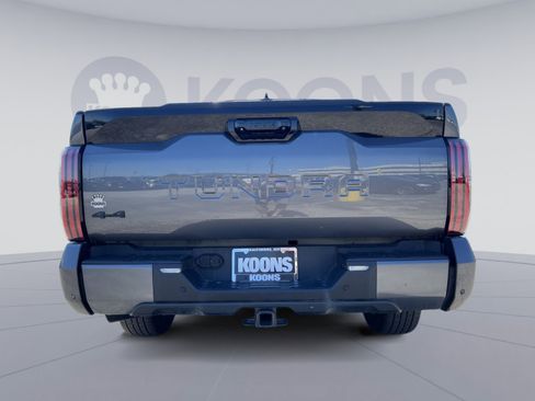 Used 2023 Toyota Tundra Platinum AWD/4WD image 15