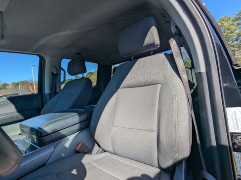 Used 2024 Ford F150 XLT w/ Equipment Group 302A MID image 9