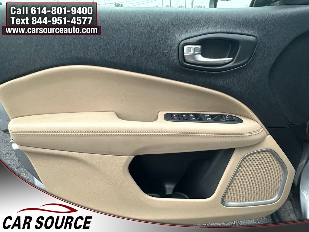 Used 2018 Jeep Compass Sport AWD/4WD image 10