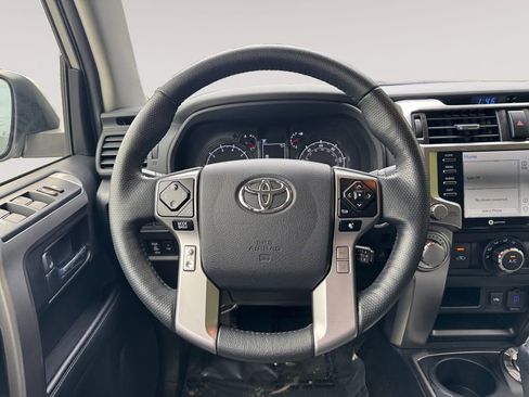 Used 2024 Toyota 4Runner SR5 Premium w/ Moonroof Package AWD/4WD image 12