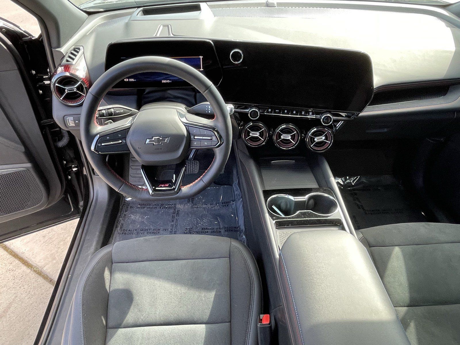 Used 2024 Chevrolet Blazer EV RS RWD image 12