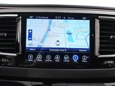 Used 2017 Chrysler Pacifica Touring-L Plus FWD image 30