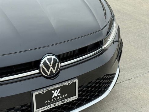New 2026 Volkswagen Jetta SE image 4