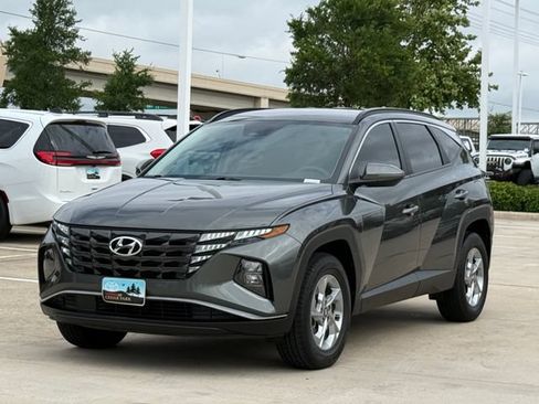 Used 2023 Hyundai Tucson SEL w/ Cargo Package AWD/4WD image 8