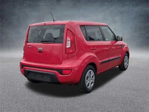 Used 2013 Kia Soul image 9