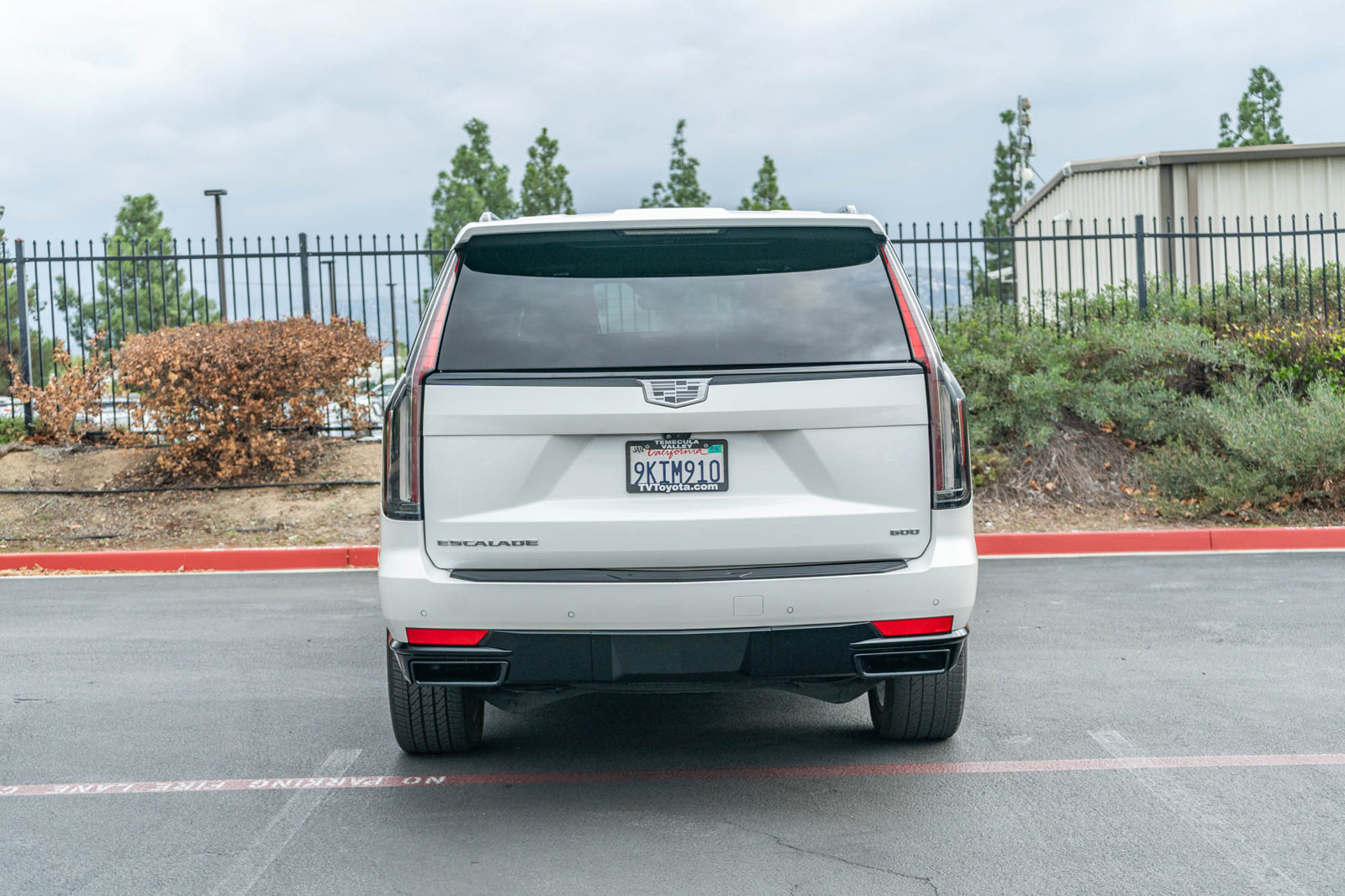 Used 2024 Cadillac Escalade ESV Sport Platinum AWD/4WD image 8