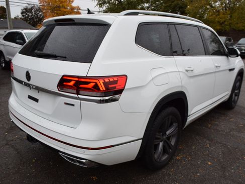 Used 2022 Volkswagen Atlas SEL R-Line image 6