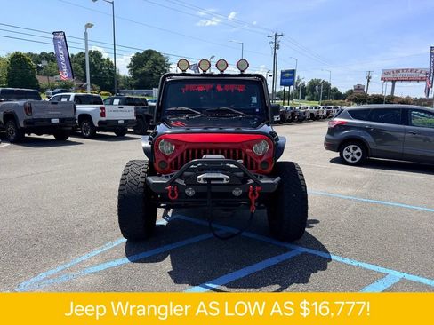 Used 2013 Jeep Wrangler Unlimited Rubicon AWD/4WD image 24