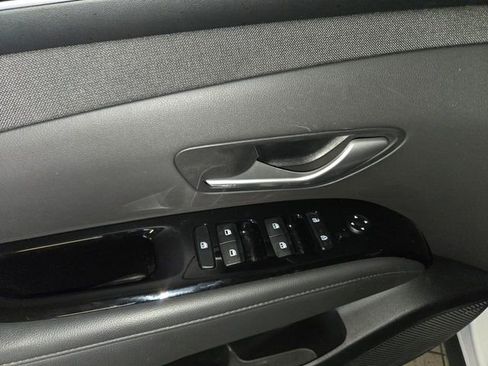 Used 2022 Hyundai Santa Cruz Limited AWD/4WD image 13