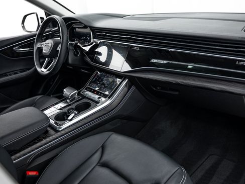 Certified 2023 Audi Q8 Prestige w/ Prestige Package AWD/4WD image 8