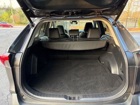 Used 2022 Toyota RAV4 XLE Premium image 36