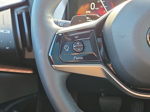 Used 2025 BMW X3 xDrive30i image 22