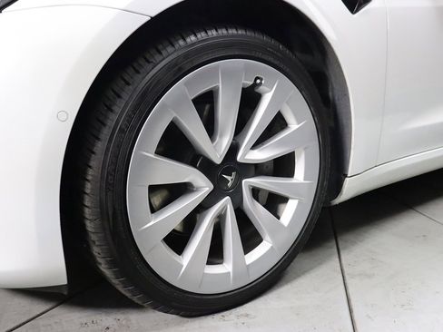 Used 2022 Tesla Model 3 image 7