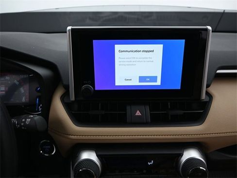 New 2025 Toyota RAV4 XLE w/ Convenience Package image 7