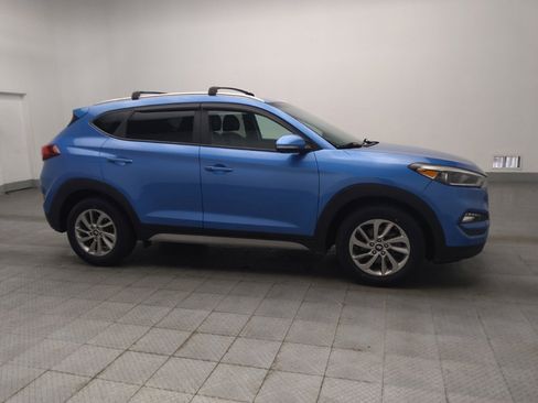 Used 2017 Hyundai Tucson SE Plus AWD/4WD image 11