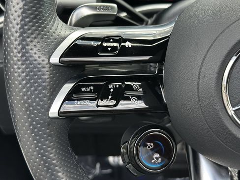 Certified 2025 Mercedes-Benz SL 63 AMG 4MATIC image 27