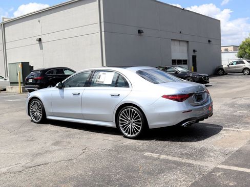 Used 2023 Mercedes-Benz S 580 4MATIC Sedan image 5