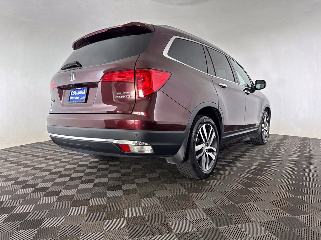 Used 2017 Honda Pilot Elite image 13