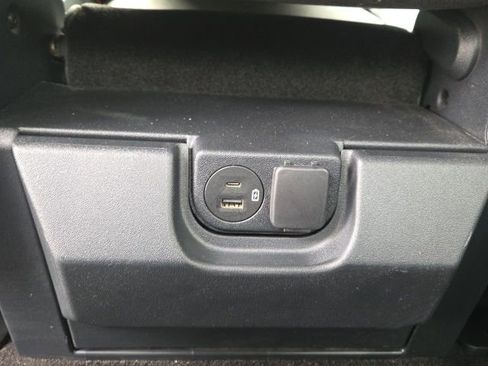 Used 2022 Ford F150 XLT w/ Trailer Tow Package image 16