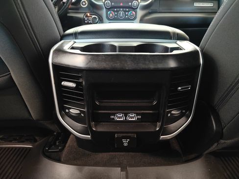 Used 2022 RAM 1500 Big Horn AWD/4WD image 23