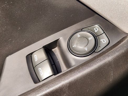 Used 2021 Chevrolet Camaro LT w/ RS Package image 26