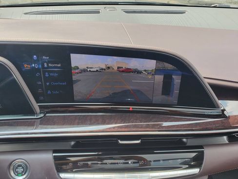 Used 2024 Cadillac Escalade ESV Sport Platinum w/ Heavy-Duty Trailer Package AWD/4WD image 26