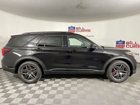 New 2026 Ford Explorer ST-Line RWD image 2