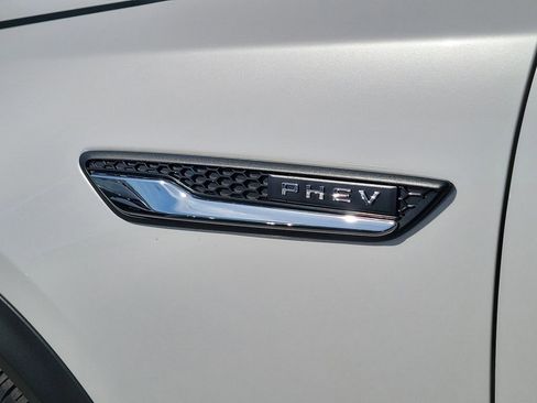 Used 2024 MAZDA CX-90 Plug-In Hybrid w/ Premium Plus image 13