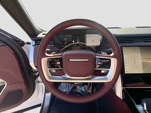 New 2026 Land Rover Range Rover SE image 39