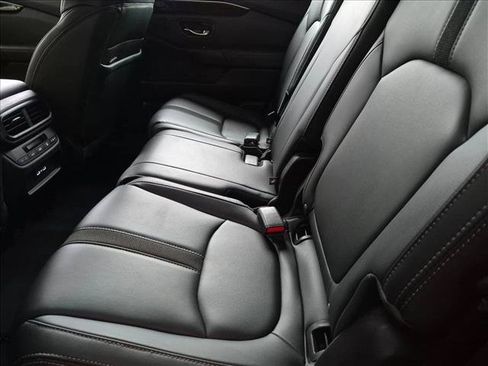 Certified 2023 Honda Pilot EX-L image 16