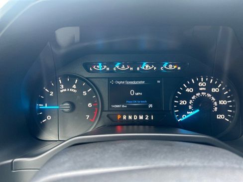 Used 2015 Ford F150 XL w/ Equipment Group 101A Mid RWD image 14