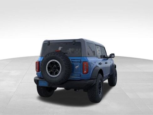 New 2025 Ford Bronco Badlands image 9